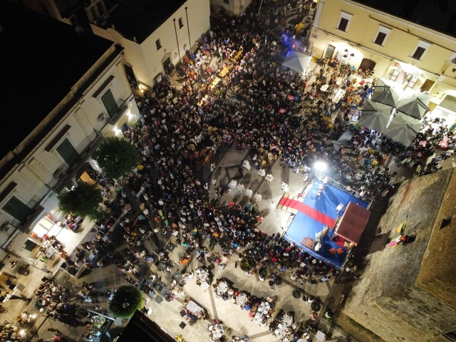 The Historical Reenactment of Polso Sano